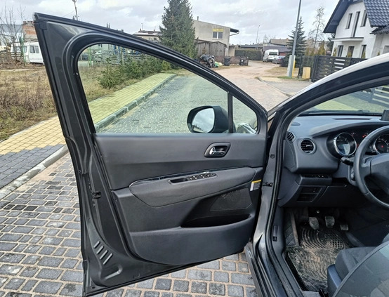 Peugeot 3008 cena 26999 przebieg: 220000, rok produkcji 2012 z Czersk małe 704